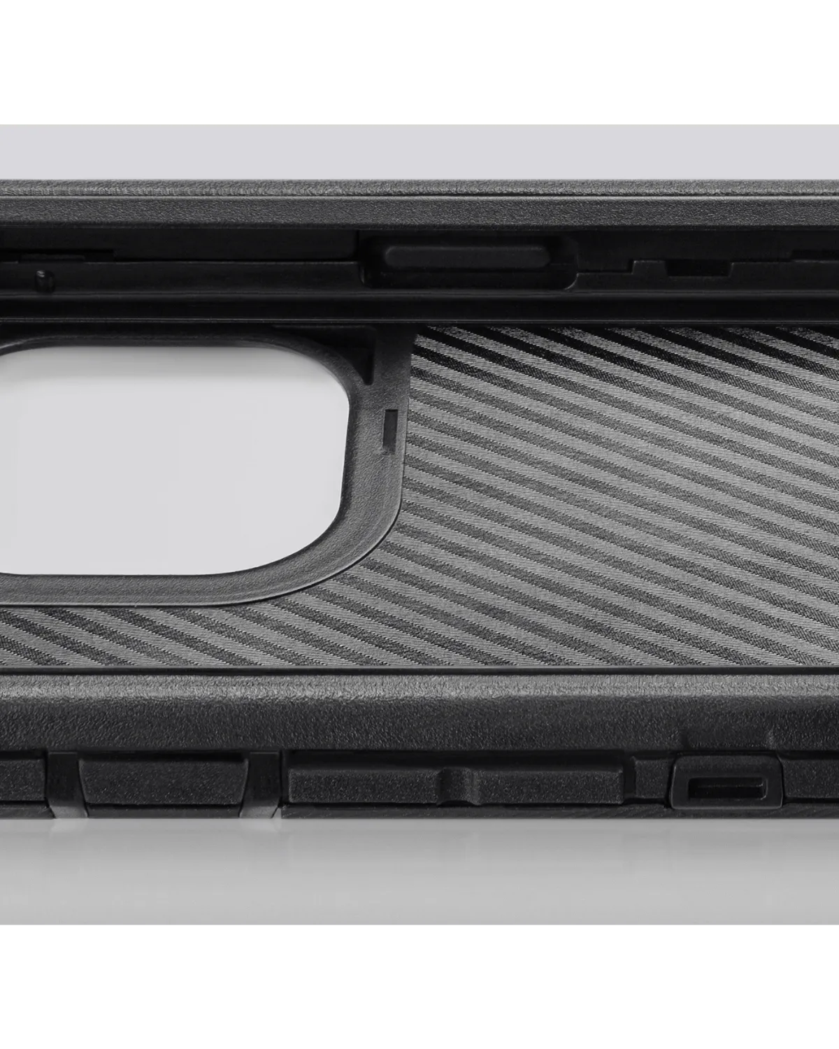 Detailweergave van Mobilize Defender Case zwart, met krasbestendige en schokabsorberende materialen voor duurzame bescherming.