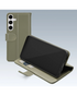 Opengeklapte Mobilize Premium Wallet Case voor Samsung Galaxy S24 5G met standfunctie voor handsfree gebruik.